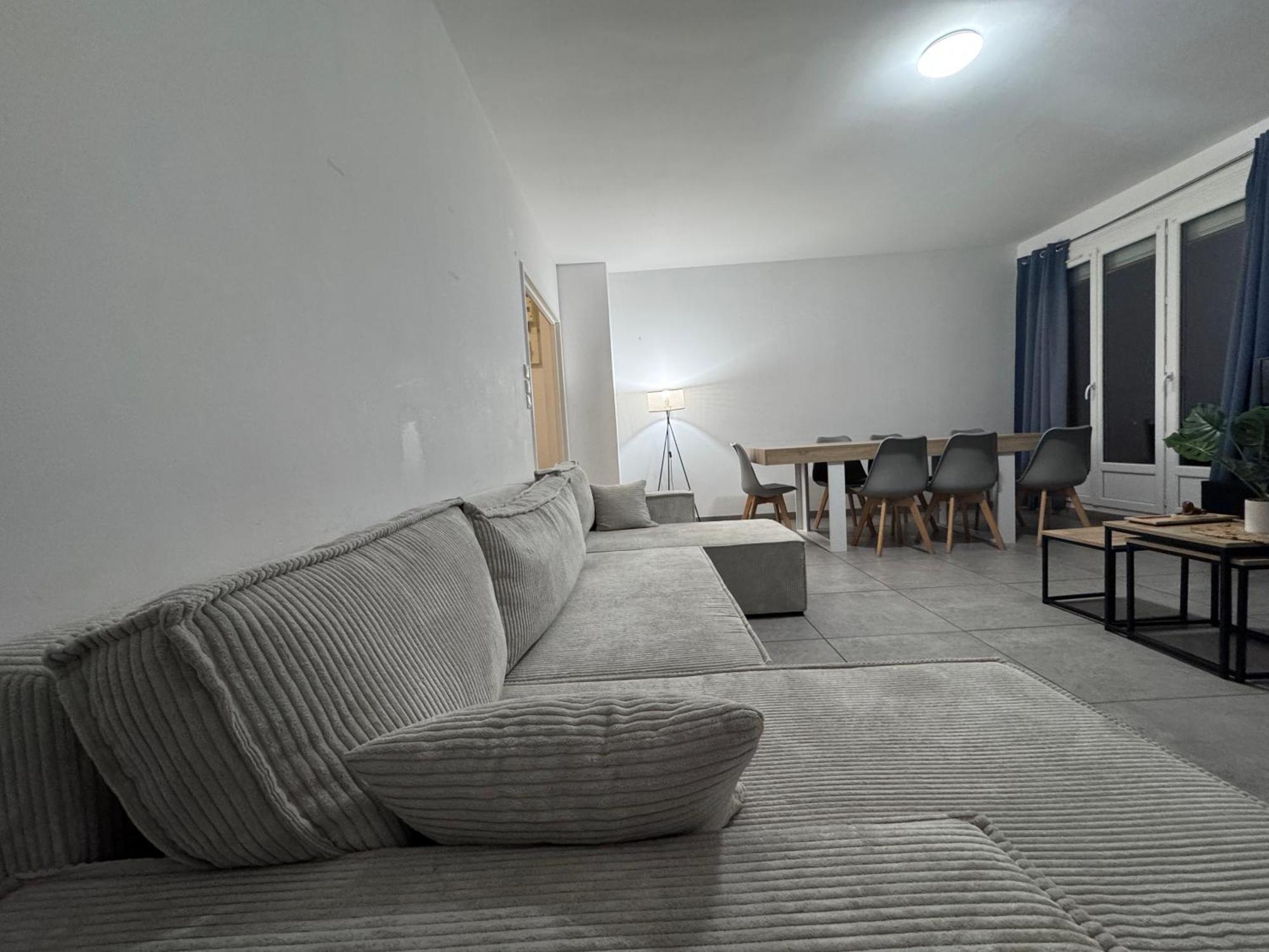勒芒Le Spacieux - Circuit - Parking - 8 Personnes - Reve Au Mans公寓 外观 照片